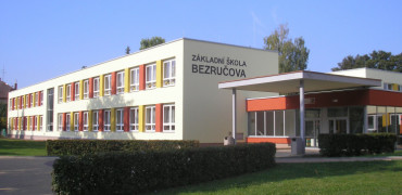 ZŠ Bezručova, Říčany